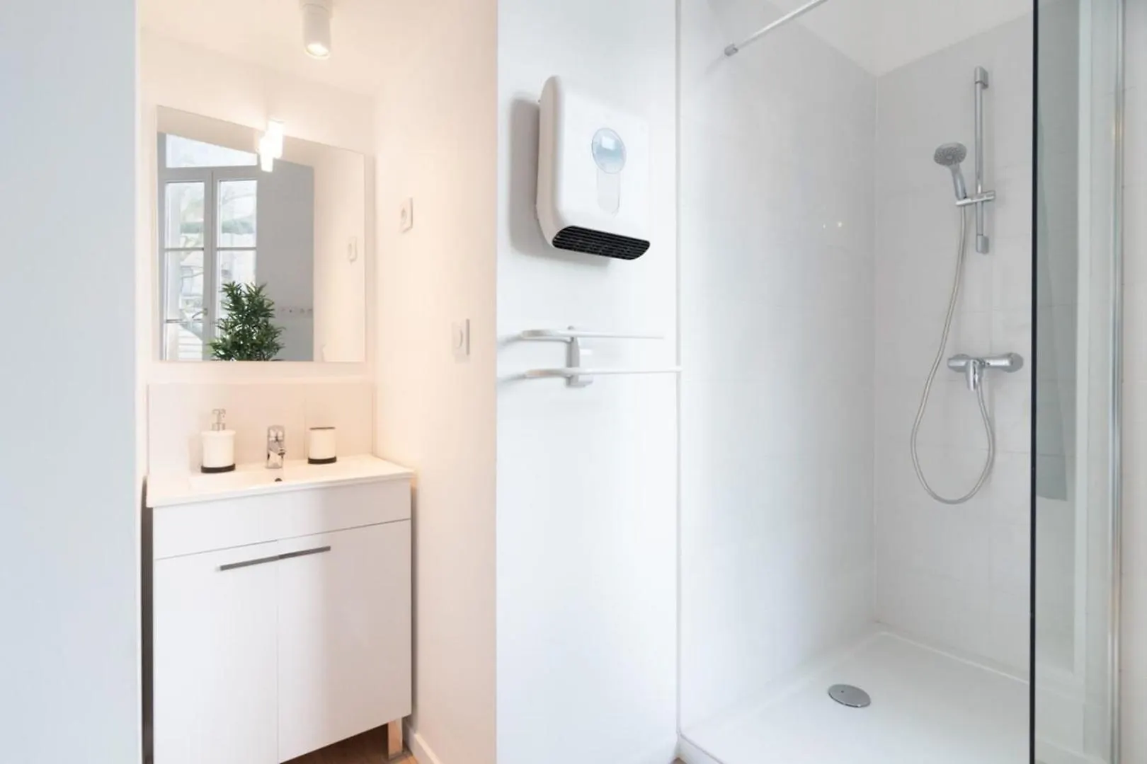 Lille Hypercentre - Bright Apartment! 0*,